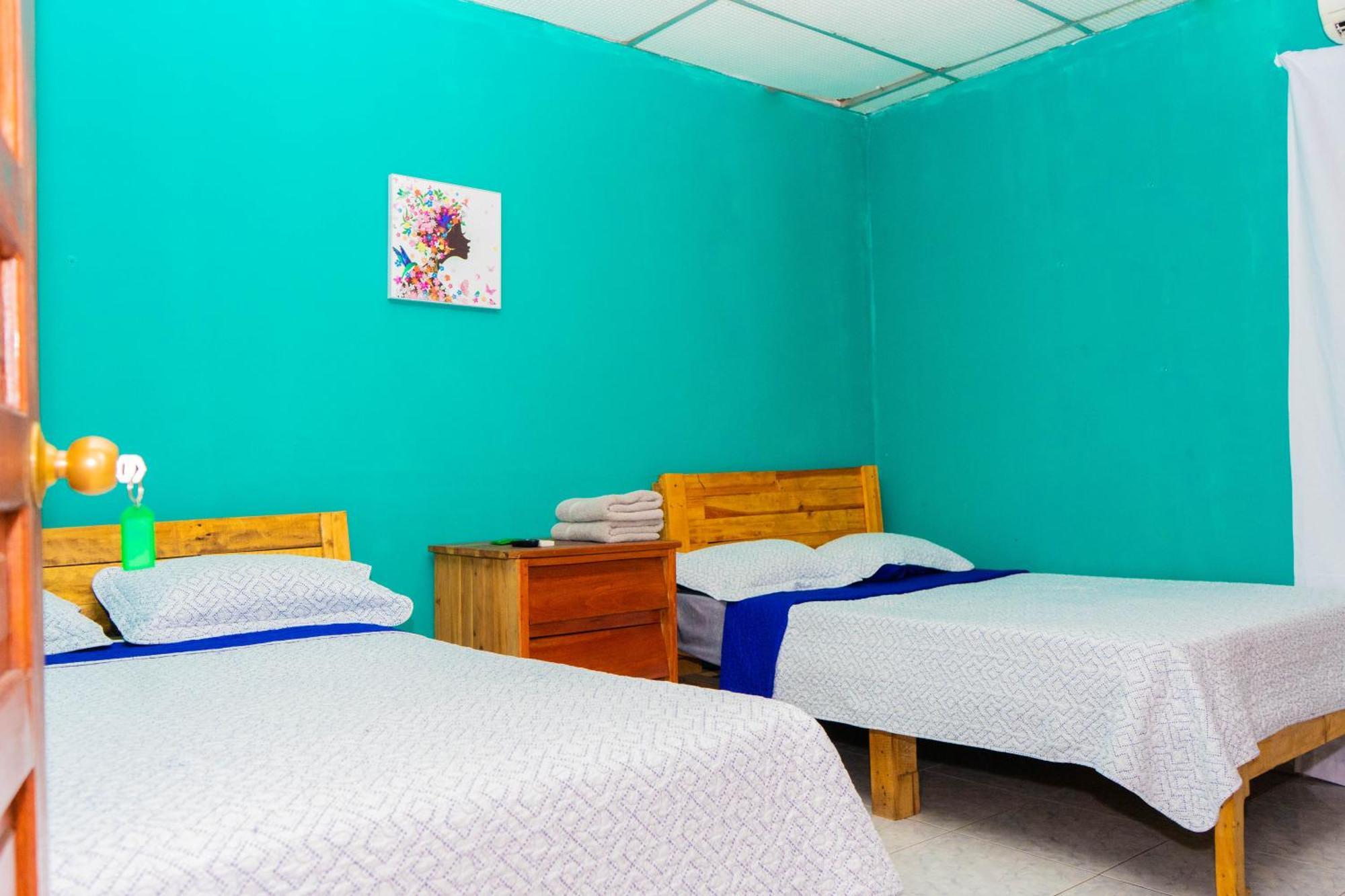 Hostal Familiar Argenal - David Eksteriør billede